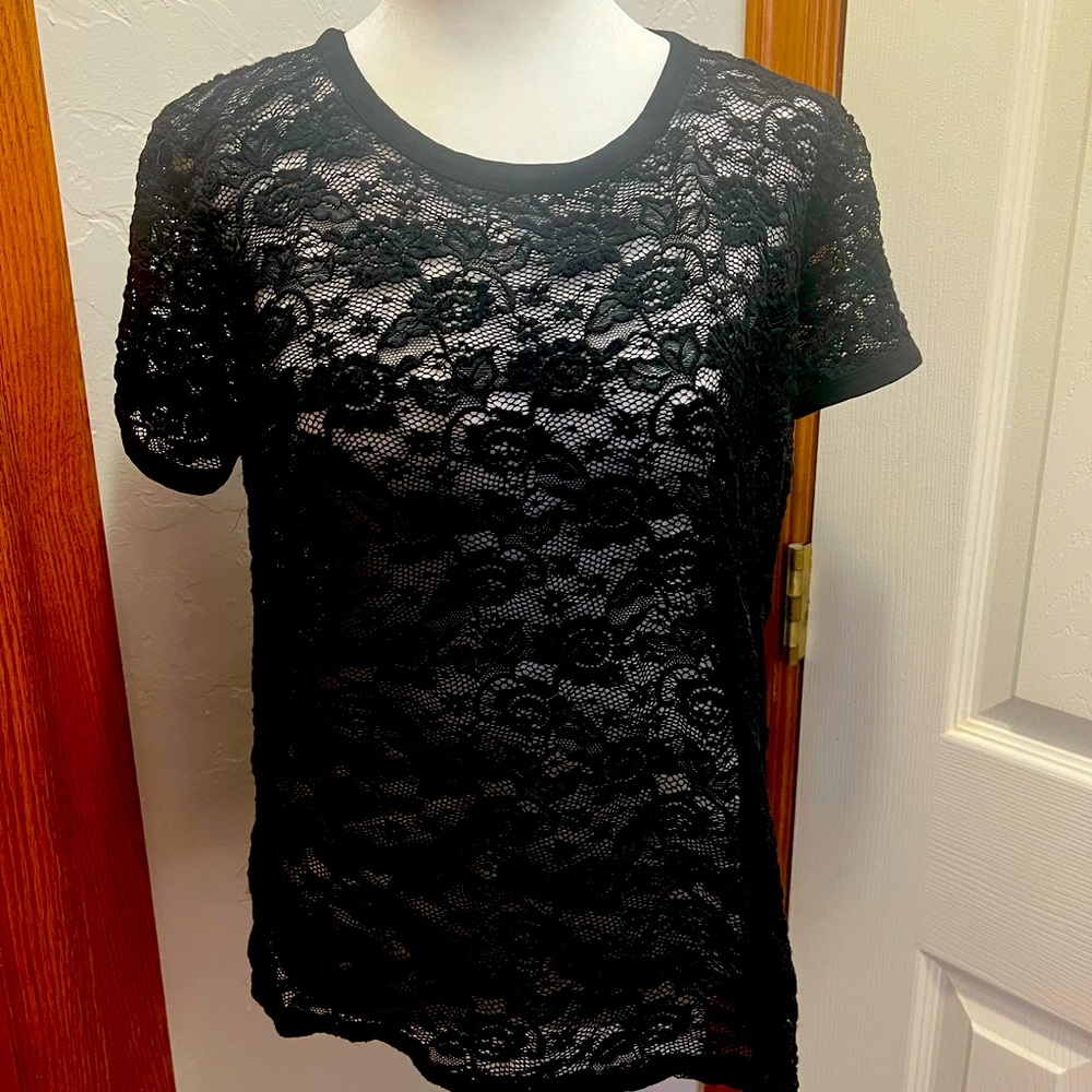 Torrid size 00 lace top